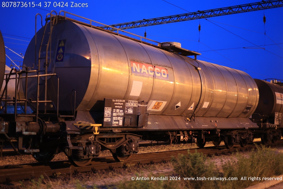 807873615-4_37 0424 Zaces.JPG